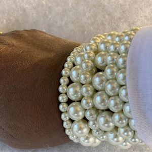 Pearl Bracelet